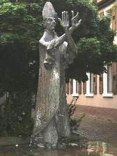 DE2 Ladenburg Statue2